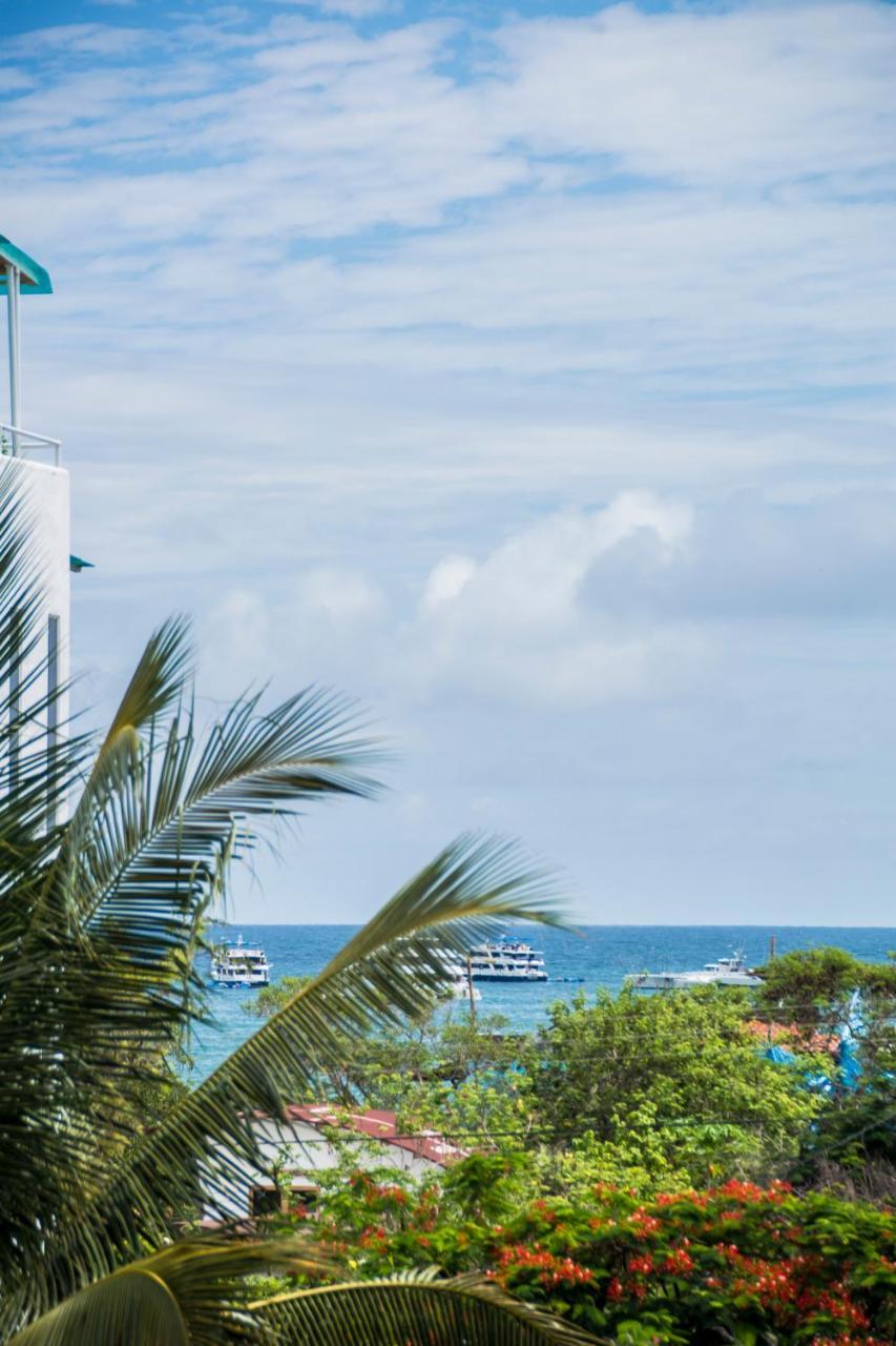 Hostal Suenos Silvestres Puerto Ayora  Exteriör bild